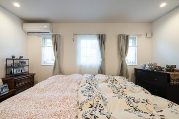 カーテンの取り付け方