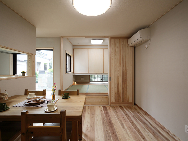柏市 新築戸建 28坪4LDK 「収納力抜群!自然素材を使用した二世帯住宅」